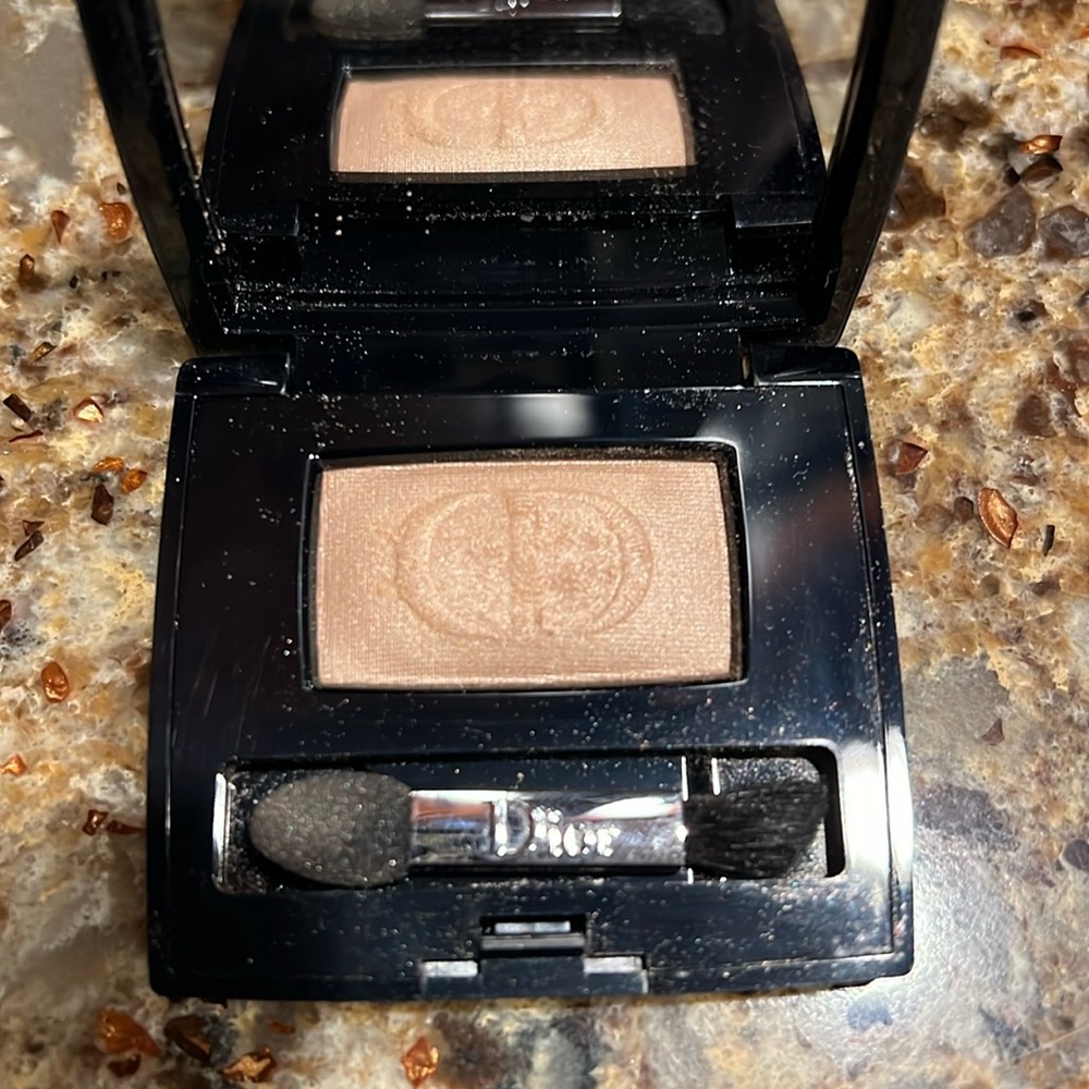Dior eyeshadow